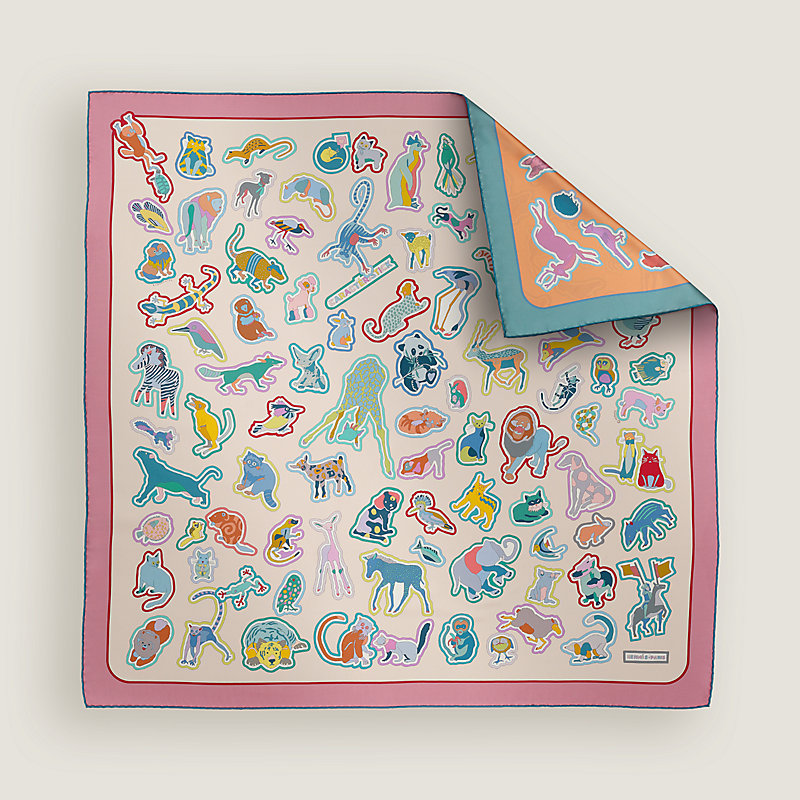 HERMES スカーフ Caracteristick double face scarf 90 両面 Caracteristick double face scarf 90 | Hermès Canada
